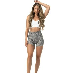 Balance Athletica BOA Asend Shorts - Sz. Small
